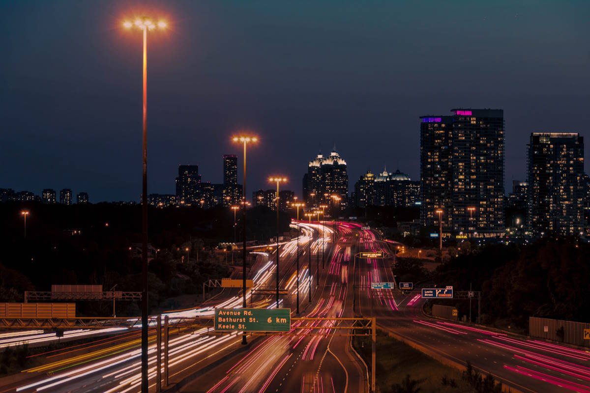 Oakville to Toronto Black Car Service